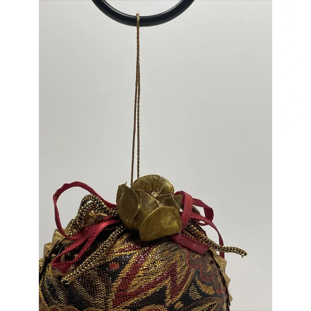 Vintage Gold Floral Red‎ Black Christmas Ornament Abstract Handmade Bows Read